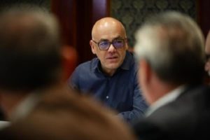 Mentirosos y mentirosos - Fernando Rodríguez