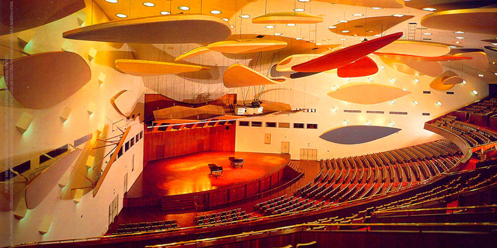 La UCV, o cómo un ataque no puede ser más fácil - Elías Pino Iturrieta